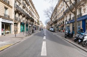Spacious and Elegant 3BD ApartmentRochechouart